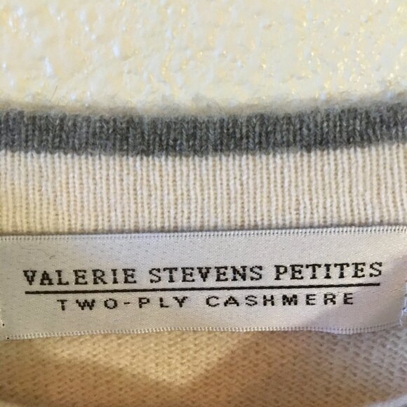 Vintage Valerie Stevens Two-Ply Cashmere Petite Large Cream White Gray Size LP - Picture 3 of 8